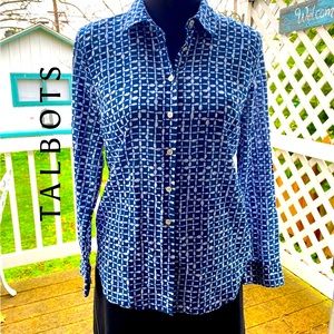 TALBOTS PETITES ~ Oh, So Pretty Button Down Top with Darts. Very Thin Cotton!💖